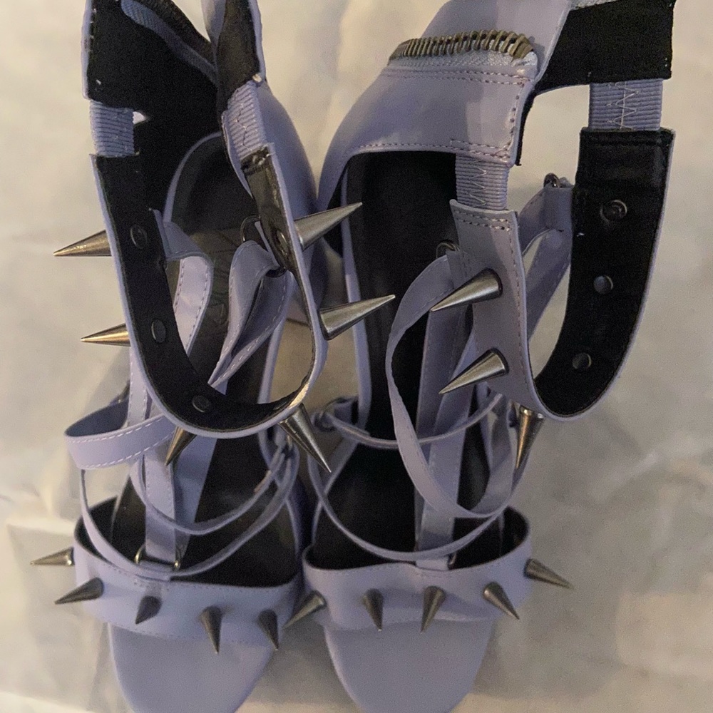 Widow Spiked Pentagram Platform Heel Sandals Purple Lilac